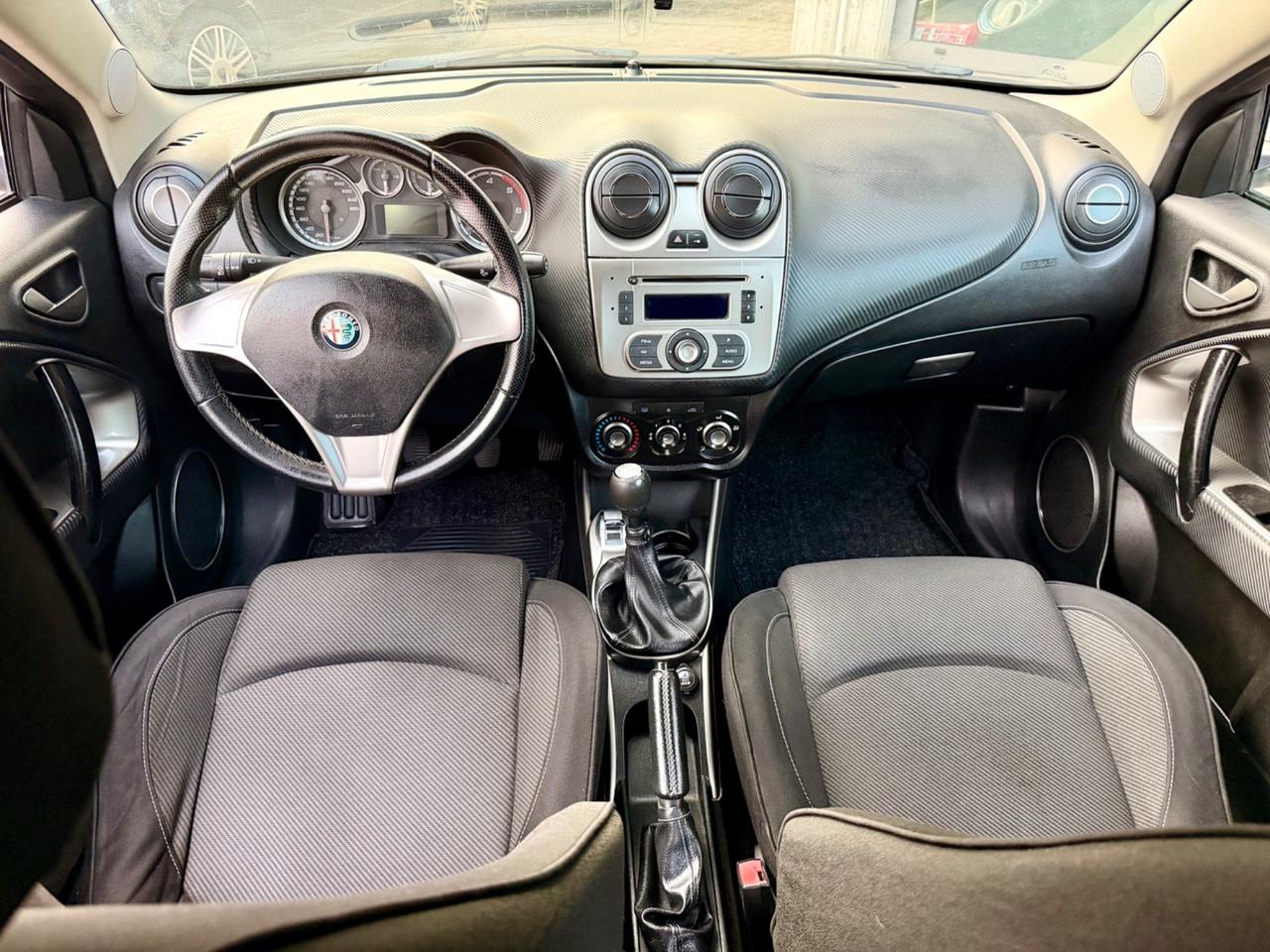 Alfa Romeo MiTo 1.6 JTDm 16V Distinctive Sport Pack