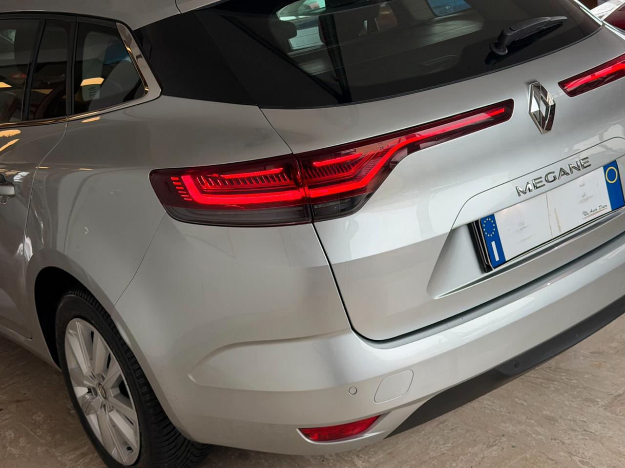 Renault Megane Sporter 1.5 BLUEDCI 115 cv. BUSINESS (Nav)