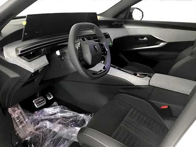 Peugeot NUOVO 5008 5008 1.2 hybrid GT 136cv e-dcs6