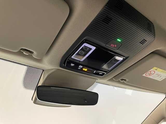Volkswagen T7 Multivan 1.4TSI eHybrid 218CV Style (PHEV) - IVA ESPOSTA