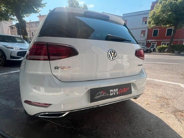 VOLKSWAGEN GOLF VII TGI METANO 130CV EXECUTIVE DSG NAVI ALCANTARA SENSORI DI PARCHEGGIO ANTERIORI POSTERIORI CERCHI IN LEGA OK NEOPATENTATI - CON € 25 percorrenza KM 460 - GARANZIA 12 MESI -