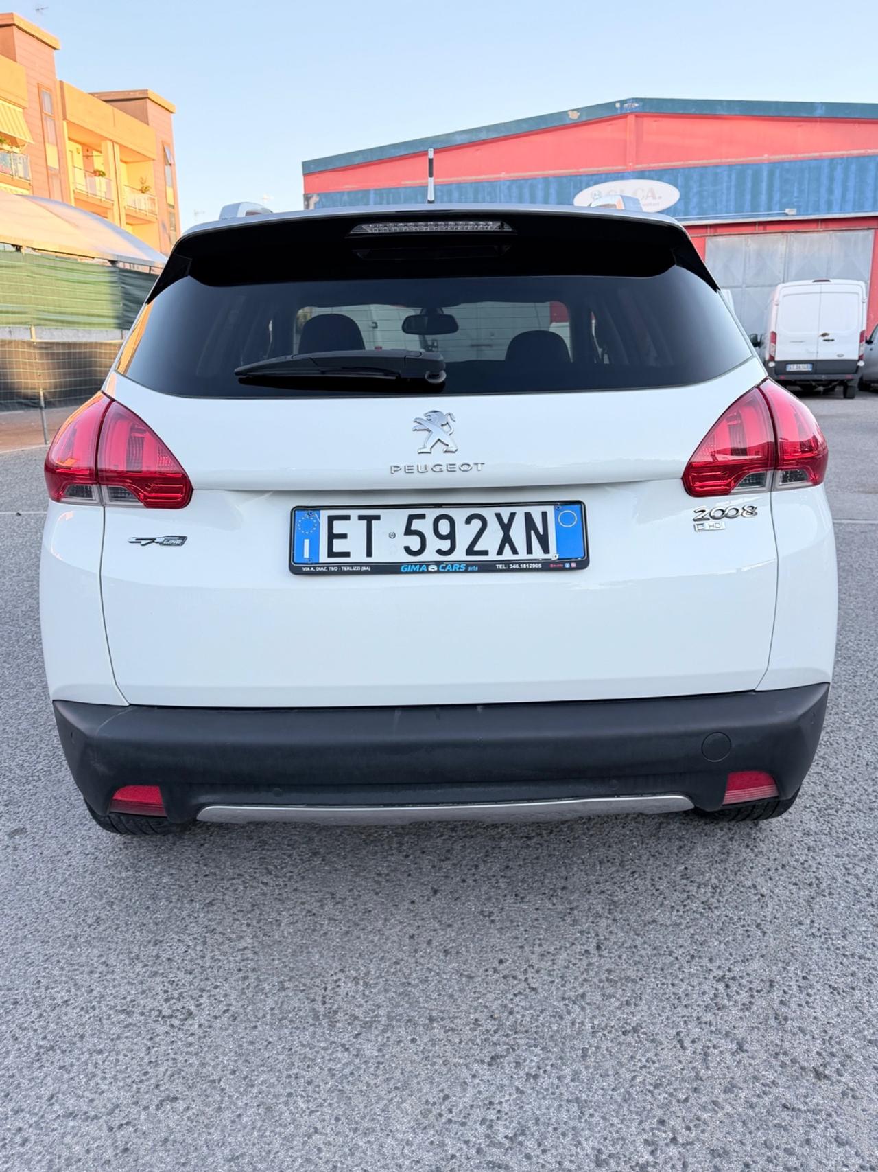 Peugeot 2008 1.6 e-HDi 92 CV Stop&Start Urban Cross