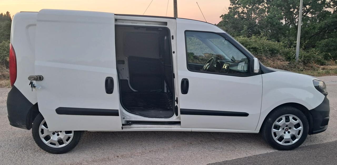 Fiat Doblo Doblò 1.6 MJT 120CV S&S Lounge Maxi (IVA ESPOSTA)