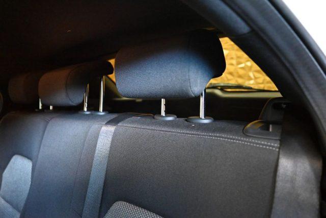 MERCEDES-BENZ GLA 180 D EXECUTIVE AUT.TEL CERCHI 17"VETRI SCURI SED.RISC