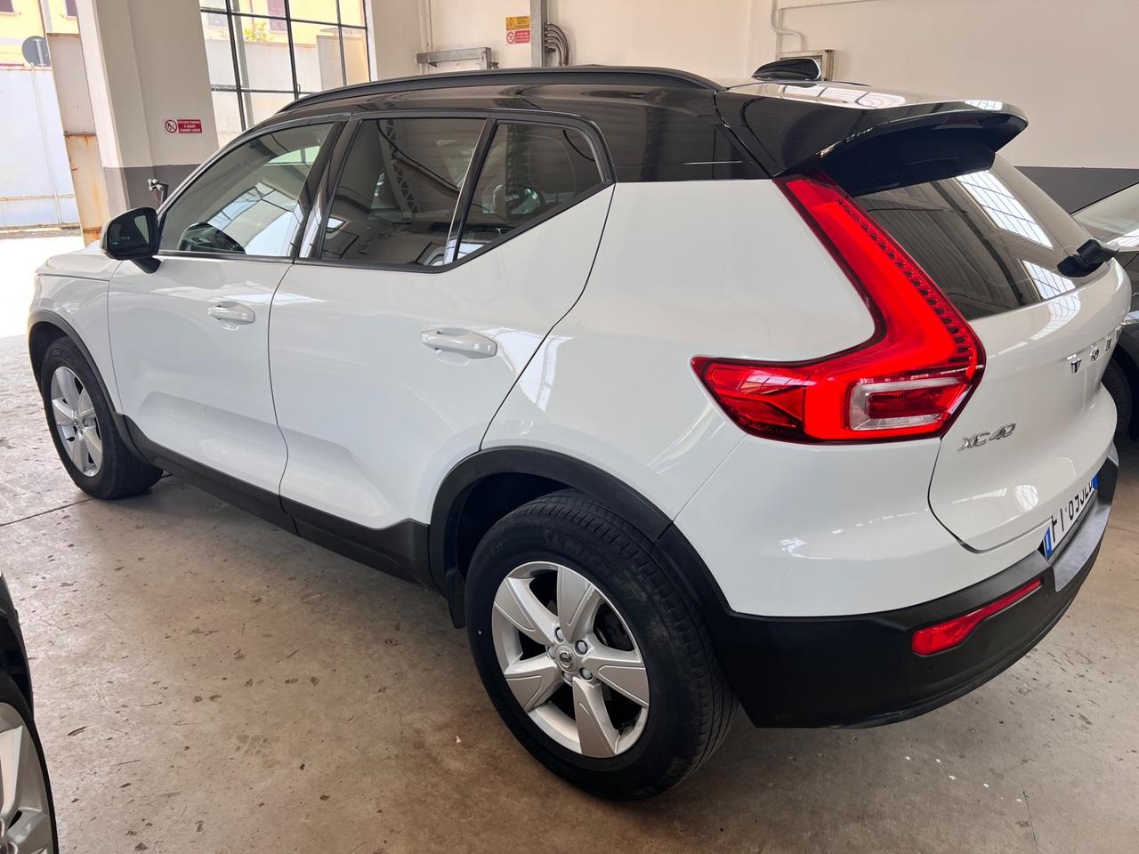 Volvo XC40 T3 Business