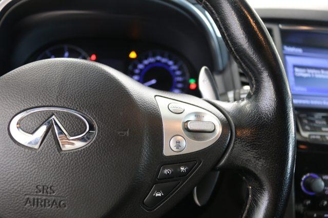 INFINITI QX70 3.0 diesel V6 AT S Premium