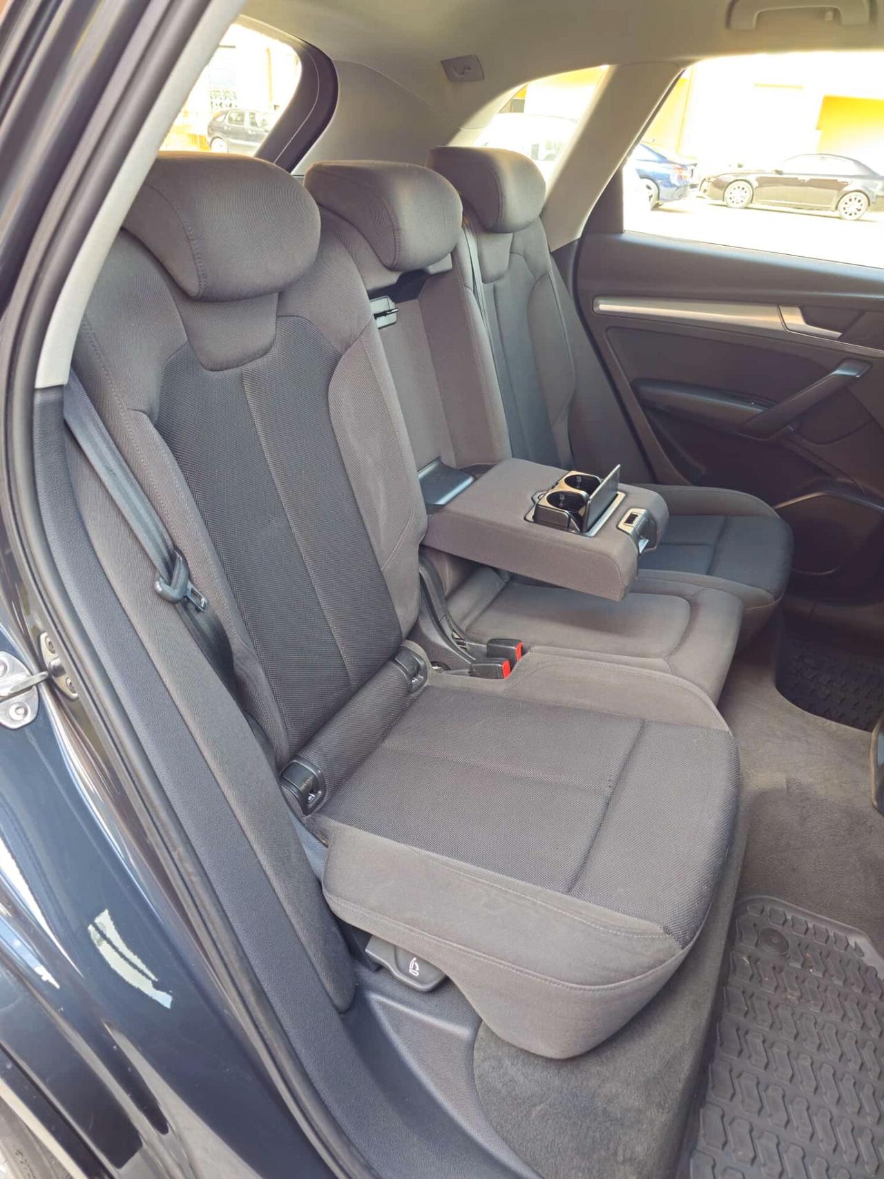 Audi Q5 2.0 TDI 190 CV quattro S tronic Business Sport