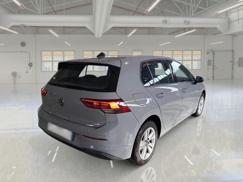 VOLKSWAGEN GOLF VIII 2.0 TDI SCR 85kW Life DSG 5 PORTE