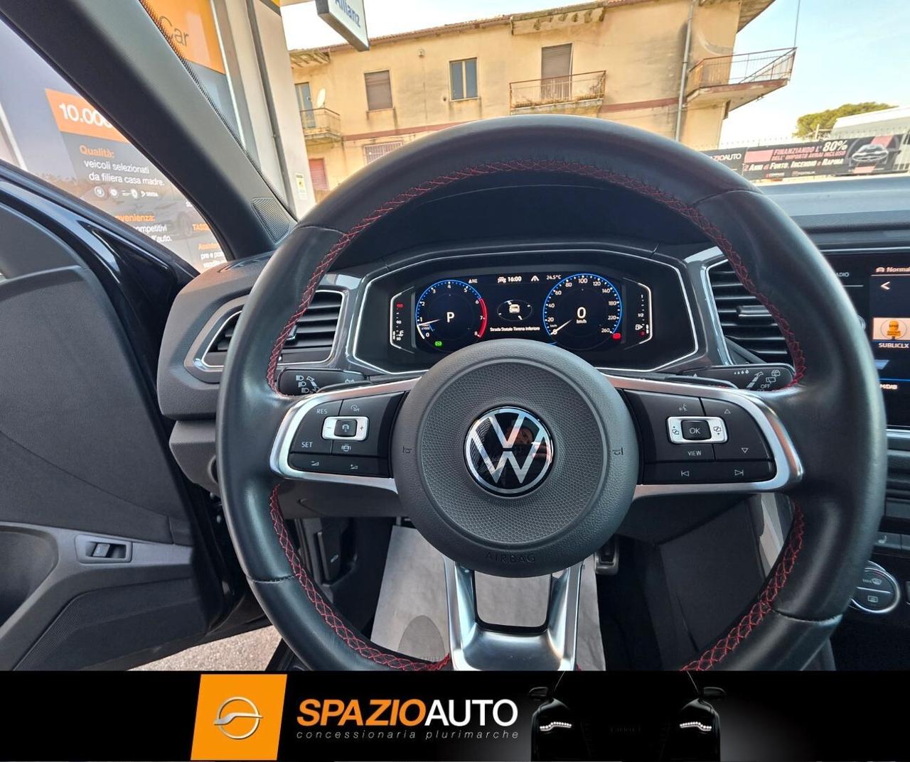 Volkswagen T-Roc 1.5 TSI 150cv ACT DSG *R-LINE* IPER FULL