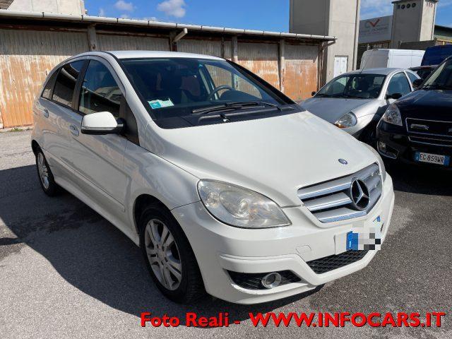 MERCEDES-BENZ B 180 CDI Executive