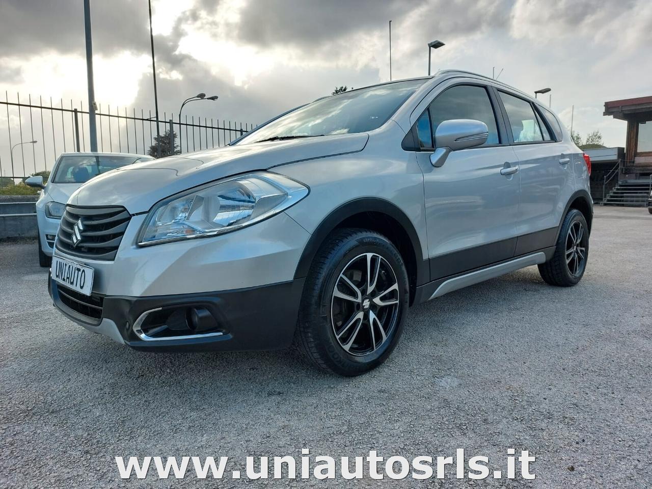 Suzuki S-Cross 1.6 DDiS 4WD All Grip Top