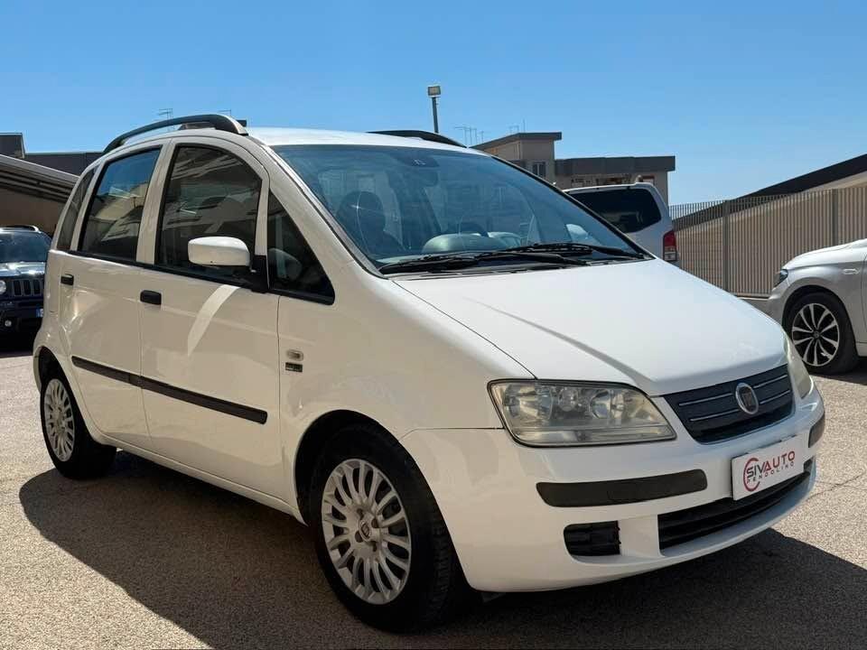 Fiat Idea 1.2 16V BlackLabel