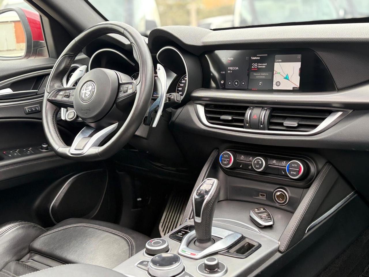 ALFA ROMEO STELVIO 210 CV VELOCE TETTO APRIBILE