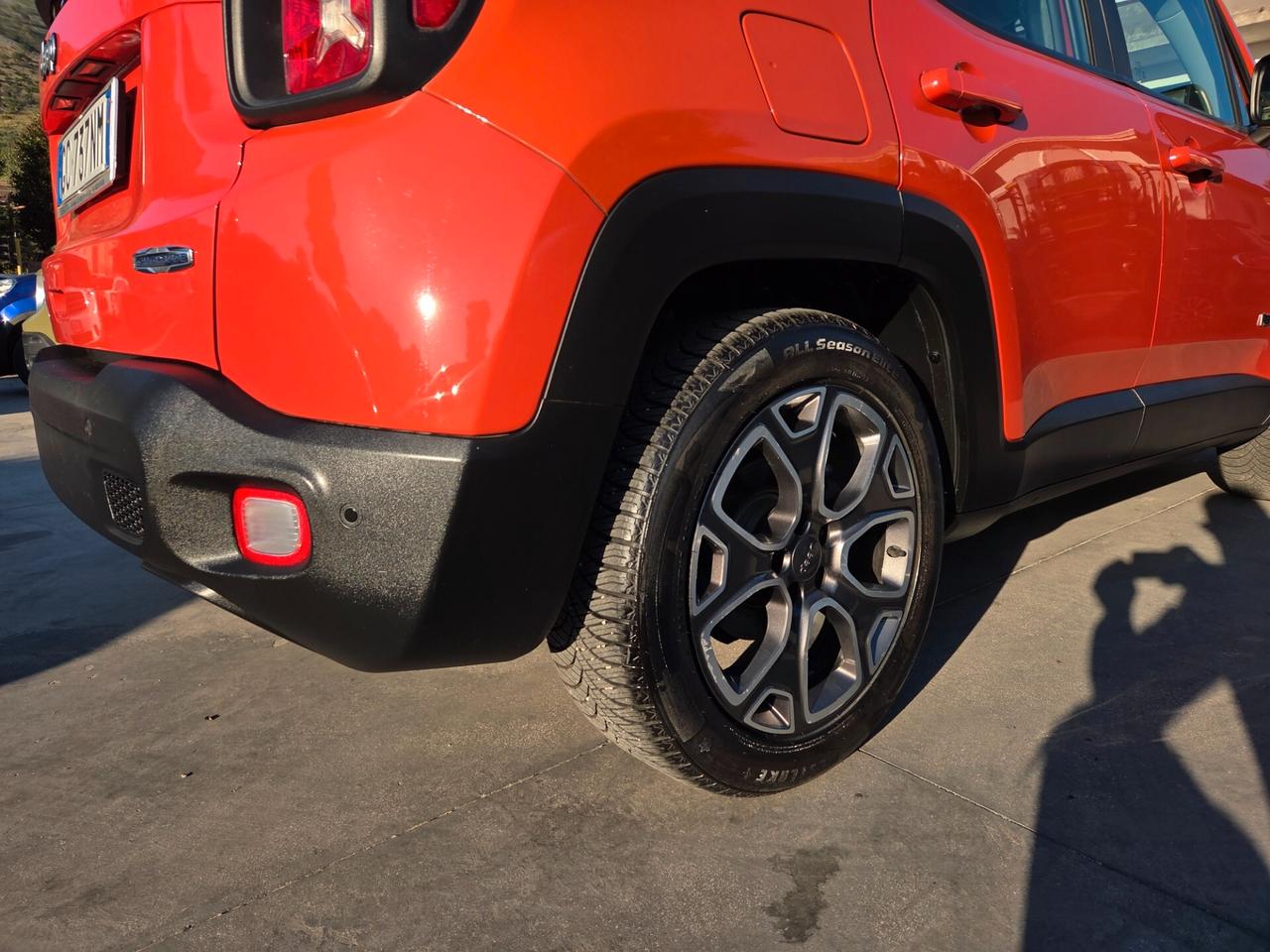 Jeep Renegade 1.6 Mjt 120 CV Longitude - 40.000 km