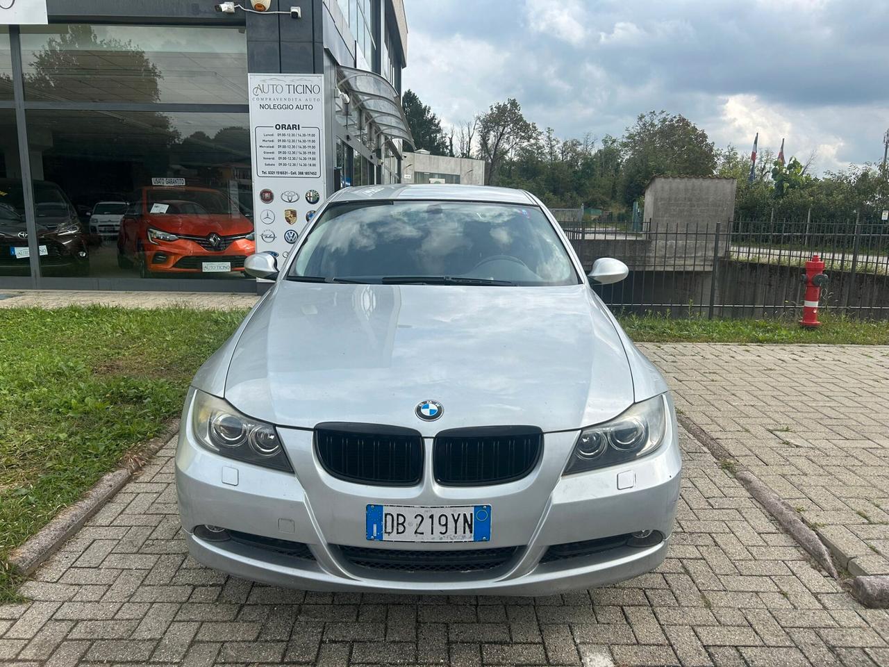 Bmw 320i cat Futura