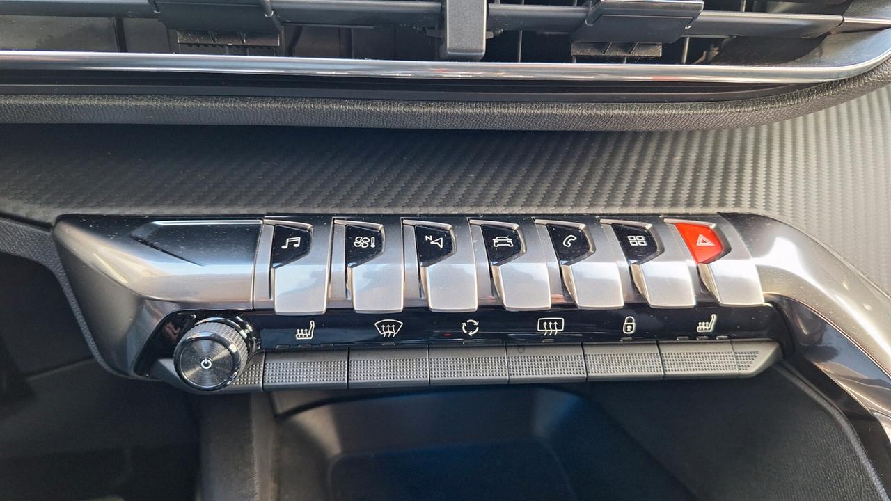 Peugeot 5008 1.5 BlueHDi 130 CV-Business 7 Posti