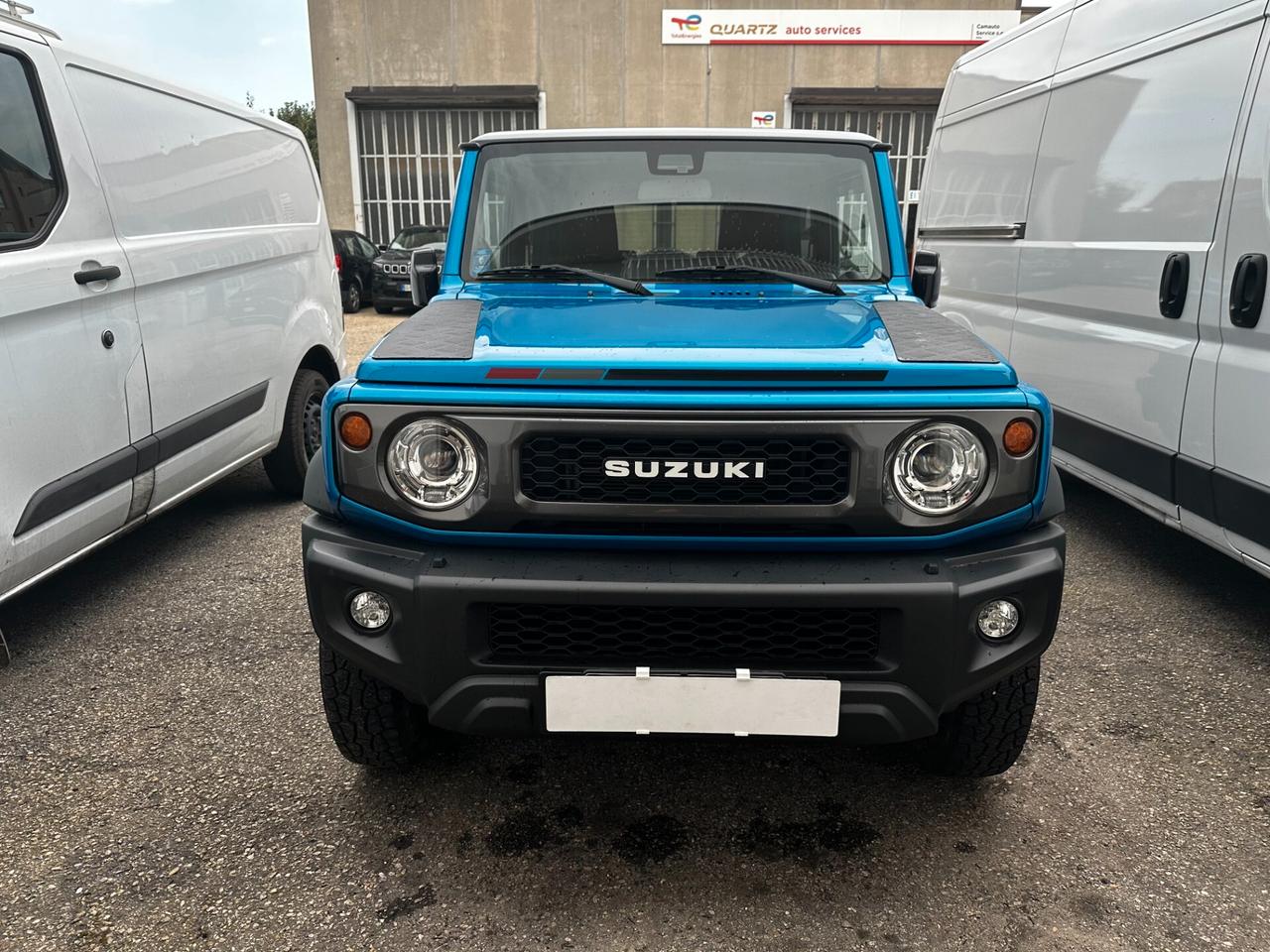 Suzuki Jimny 1.5 5MT Top