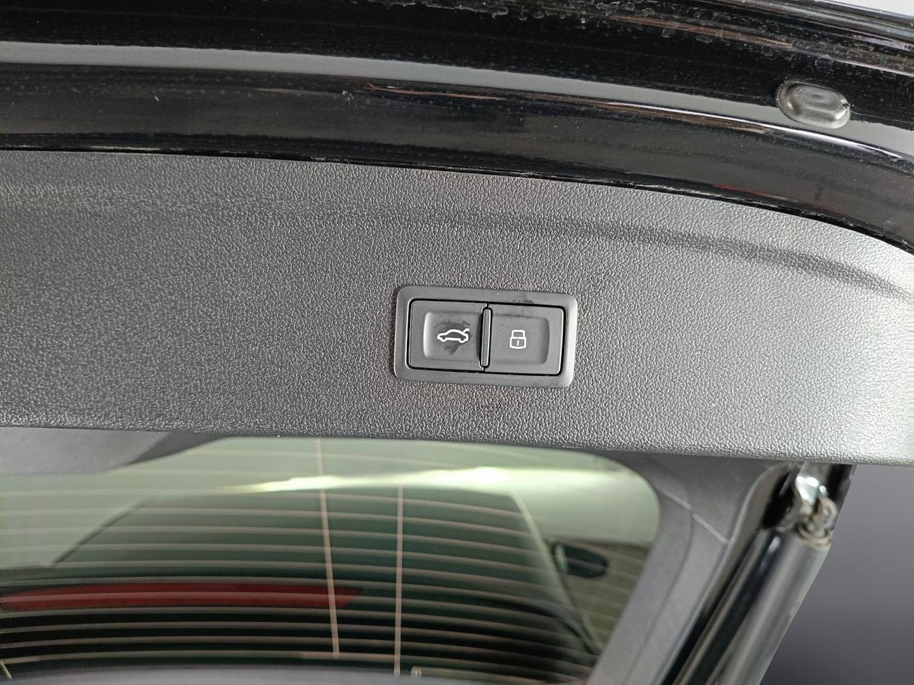 AUDI A3 IV 2024 Sportback - A3 Sportback 2.0 tdi S line edition 150cv s-tronic