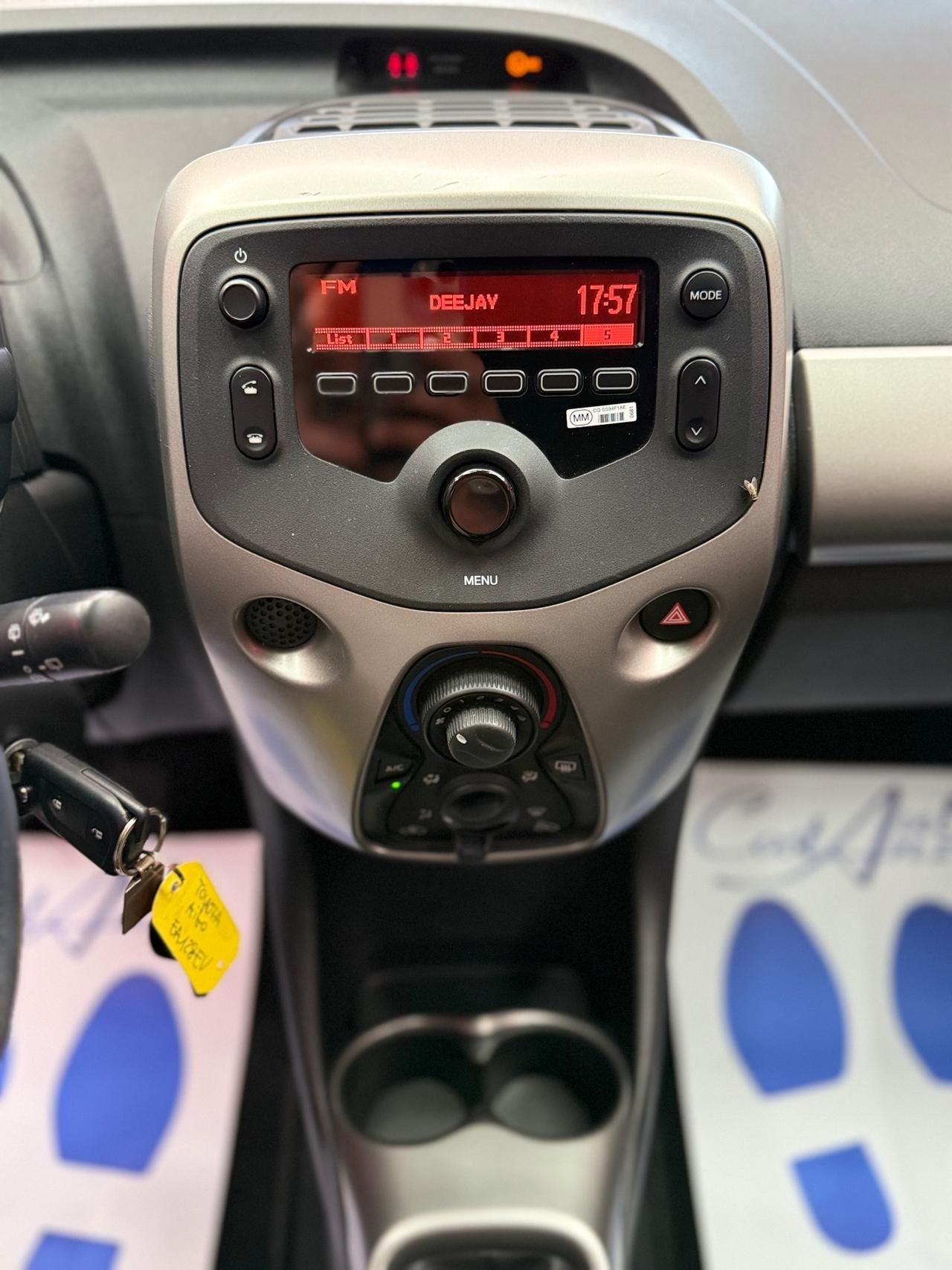 Toyota Aygo 1.0 VVT X-WAVE 2018 20000 KM