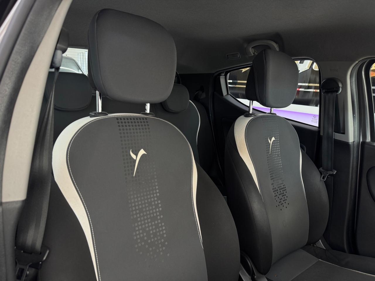 Lancia Ypsilon 1.2 69 CV 5 GPL Platinum