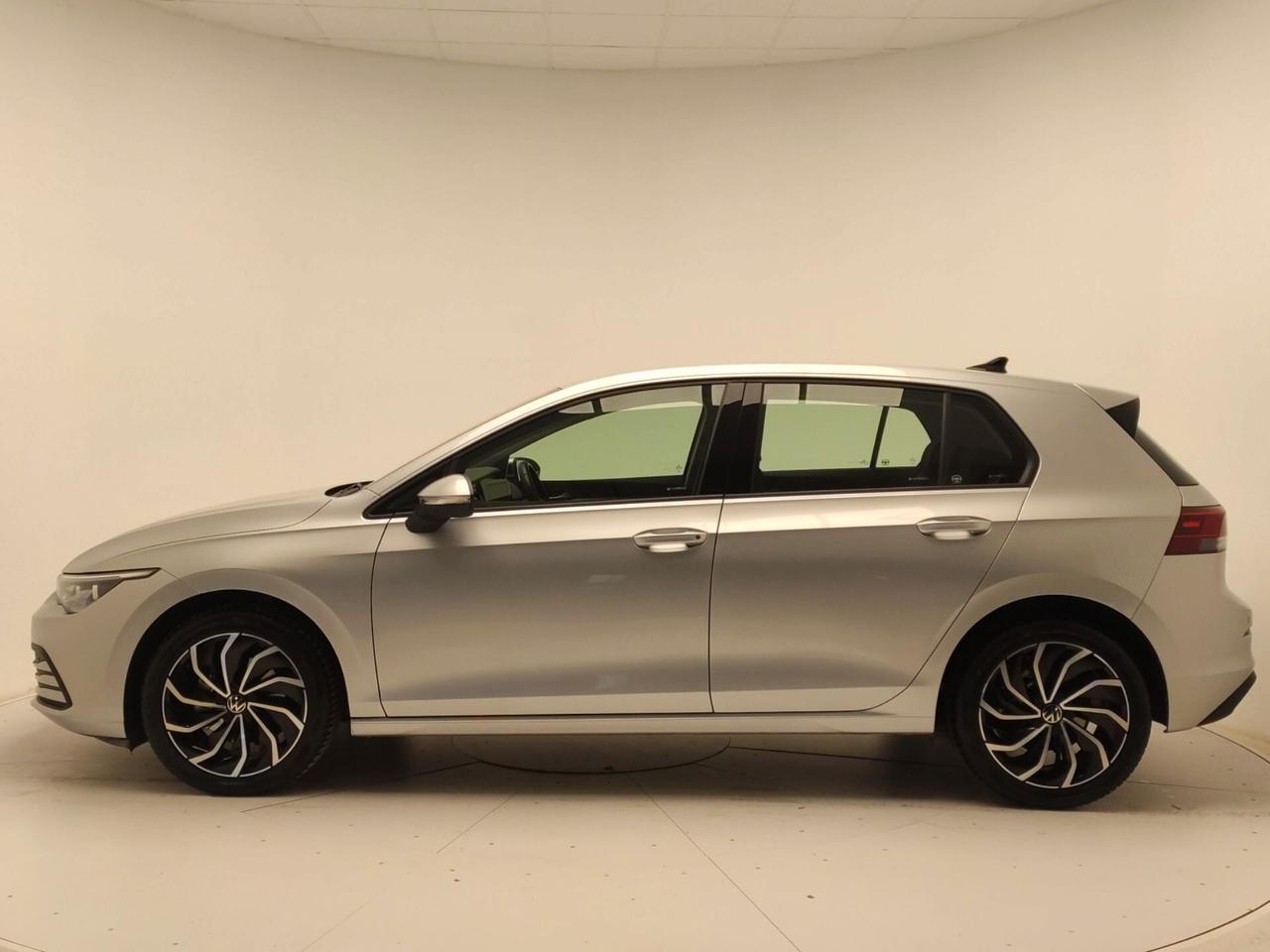 Volkswagen Golf 1.0 eTSI EVO DSG Life