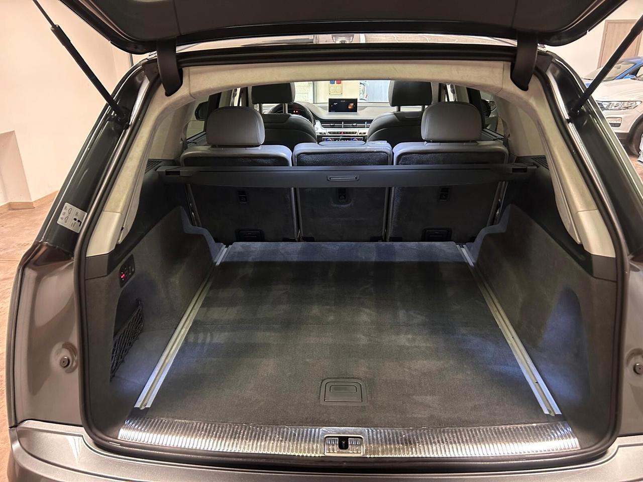 Audi SQ7 435cv tetto apribile