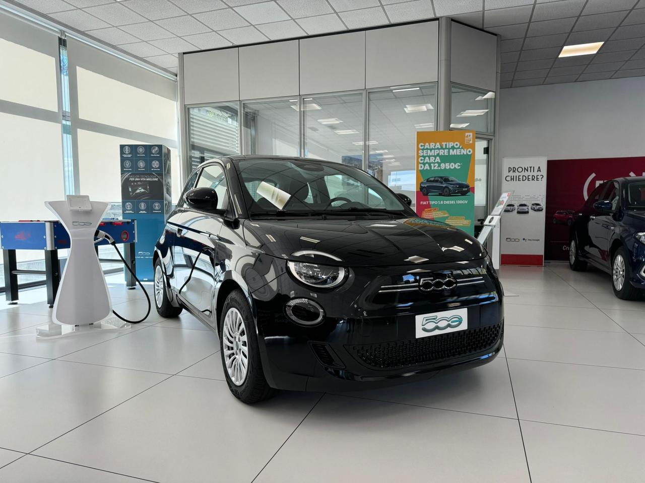 FIAT La Nuova 500 - 320 Berlina