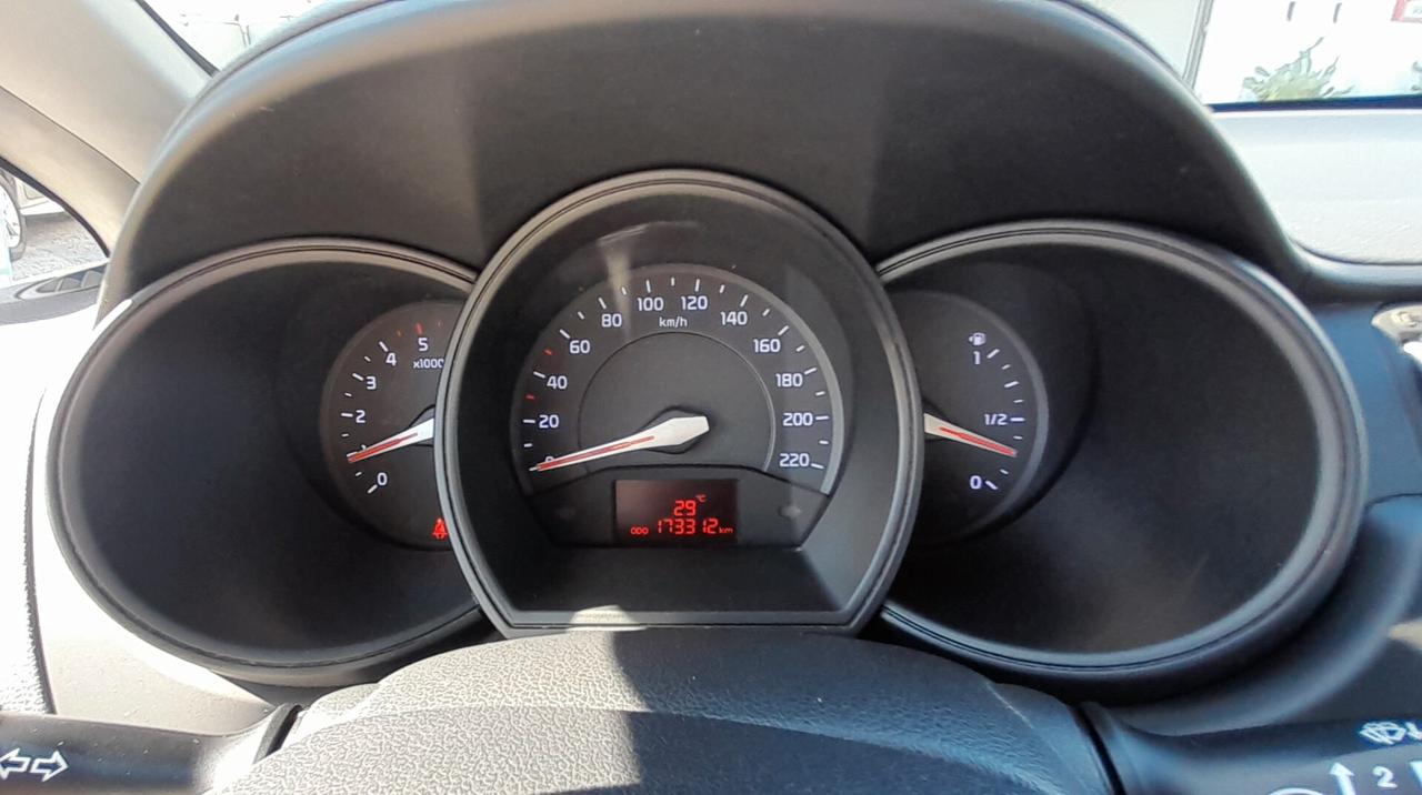 Kia Rio 1.1 CRDi WGT 5p. LX