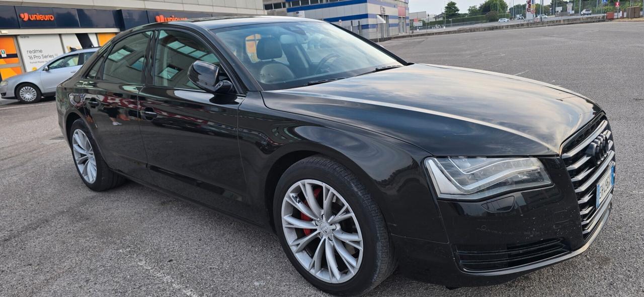 Audi A8 3.0 TDI 250 CV quattro tiptronic