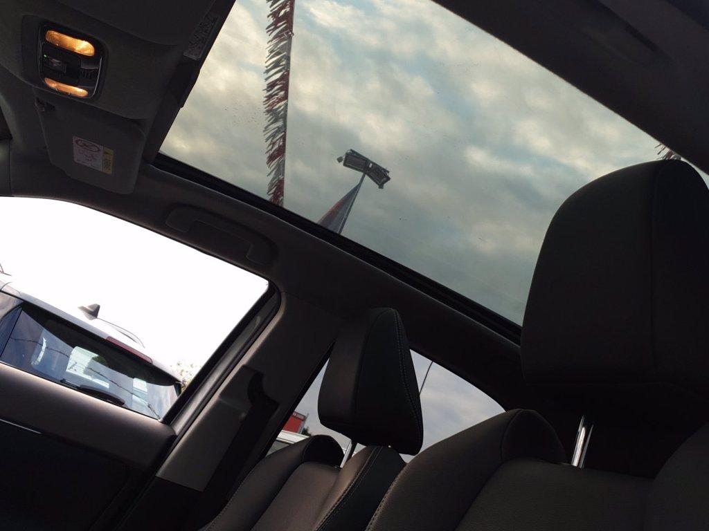 TOYOTA Yaris cross 1.5h lounge fwd 116cv e-cvt del 2024