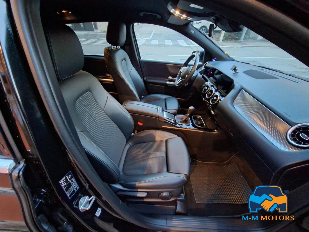 Mercedes B 180 Sport Plus garanzia BMW manuale