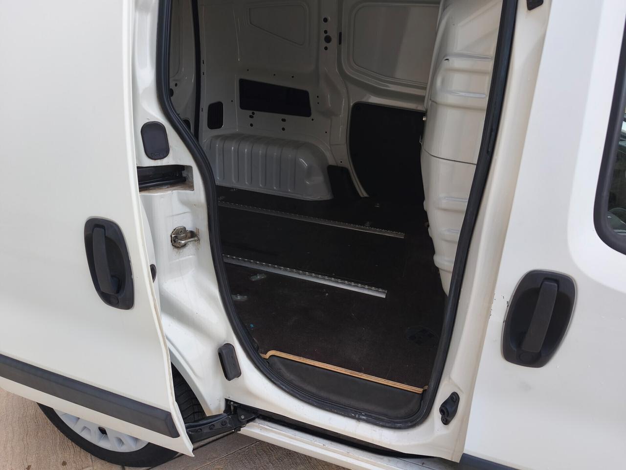 FIAT FIORINO 13 Mjt 16v -95cv SX unicoprop.