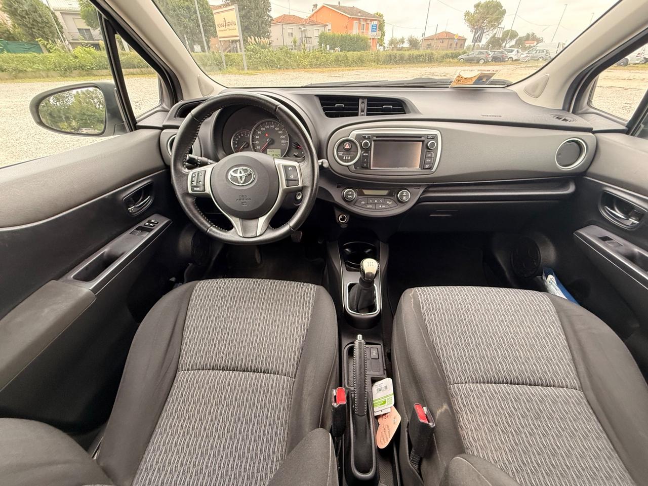 Toyota Yaris 1.0 5 porte Lounge