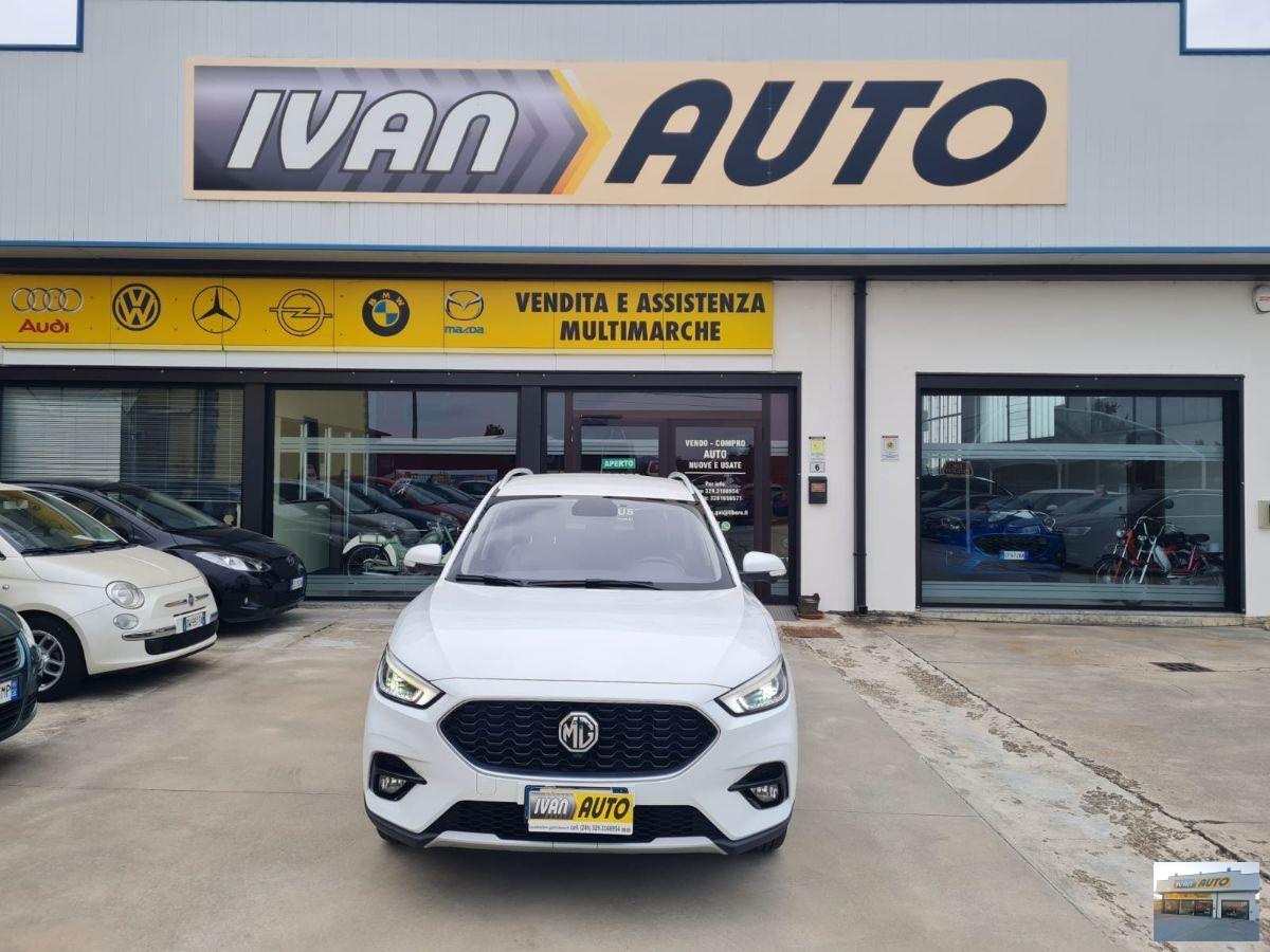 MG ZS Luxury 1.5 Benzina-Anno 2022