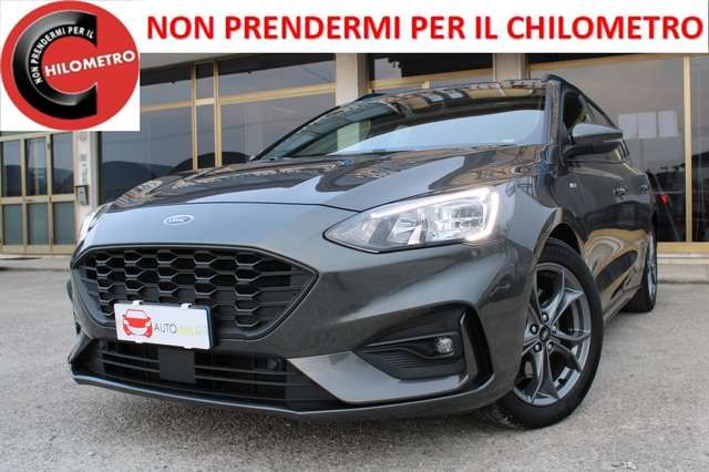 Ford Focus 1.5 ecoblue ST-Line Co-pilot Gancio traino