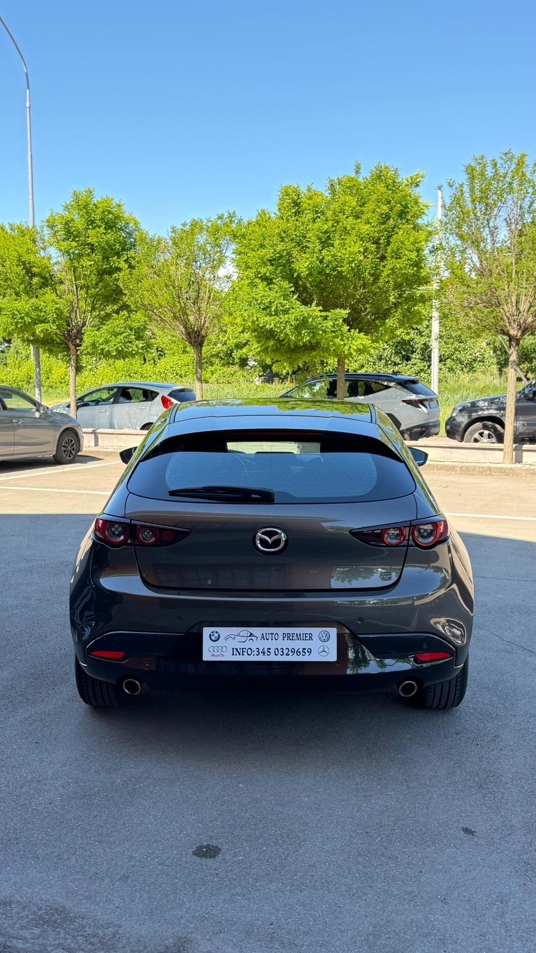 Mazda 3 1.8L Skyactiv-D Exclusive