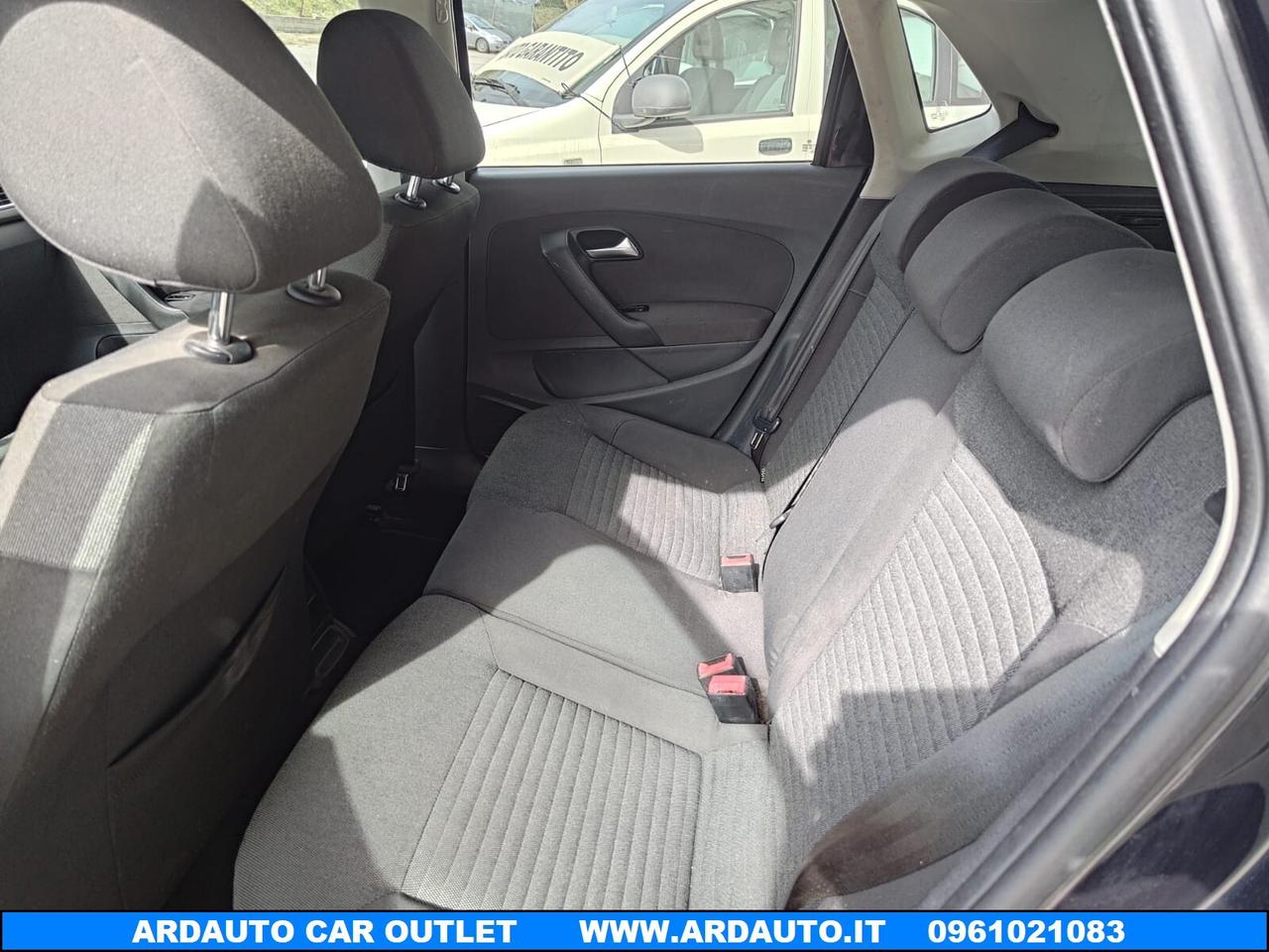 Vw Polo 1.6 Tdi Confortline 90 cv