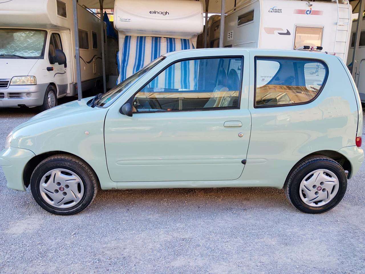 Fiat 600 1.1 50th Anniversary 06 clima servosterzo vetri elettrici