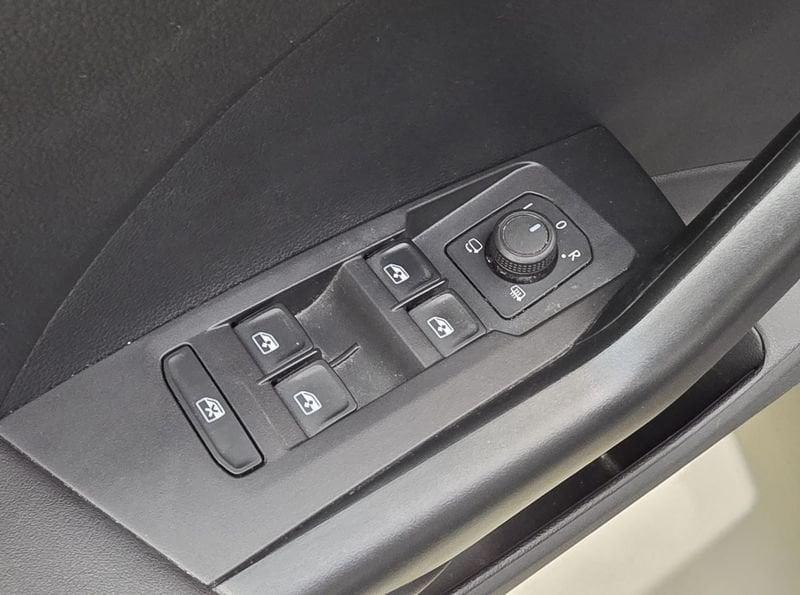 Volkswagen T-Cross 1.0 TSI 110cv Style