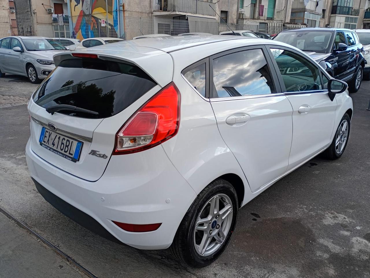 FORD FIESTA 1.5 DIESEL TITANIUM UNICOPROPRIETARIO
