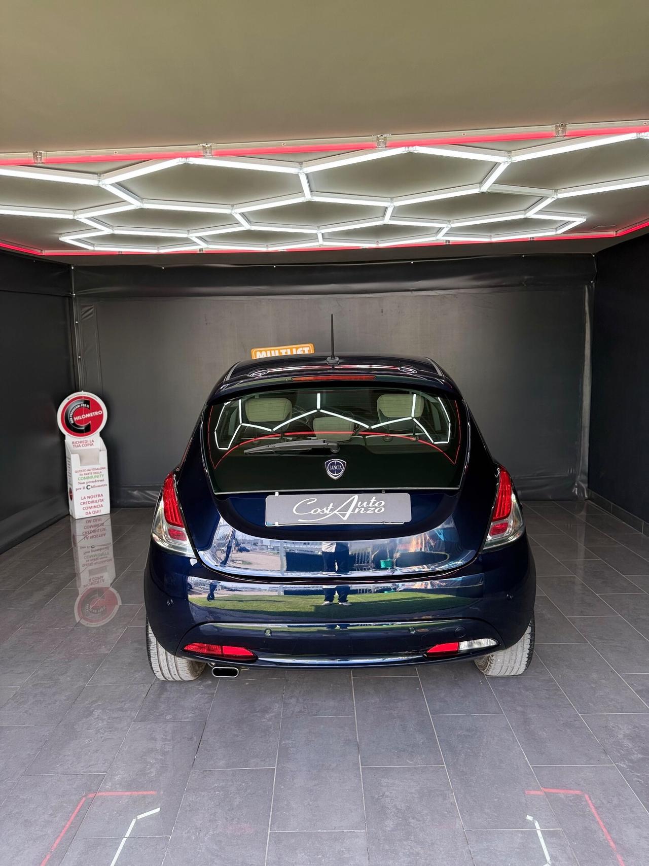 Lancia Ypsilon 1.3 Multijet 95cv 11/2015 Full Optional