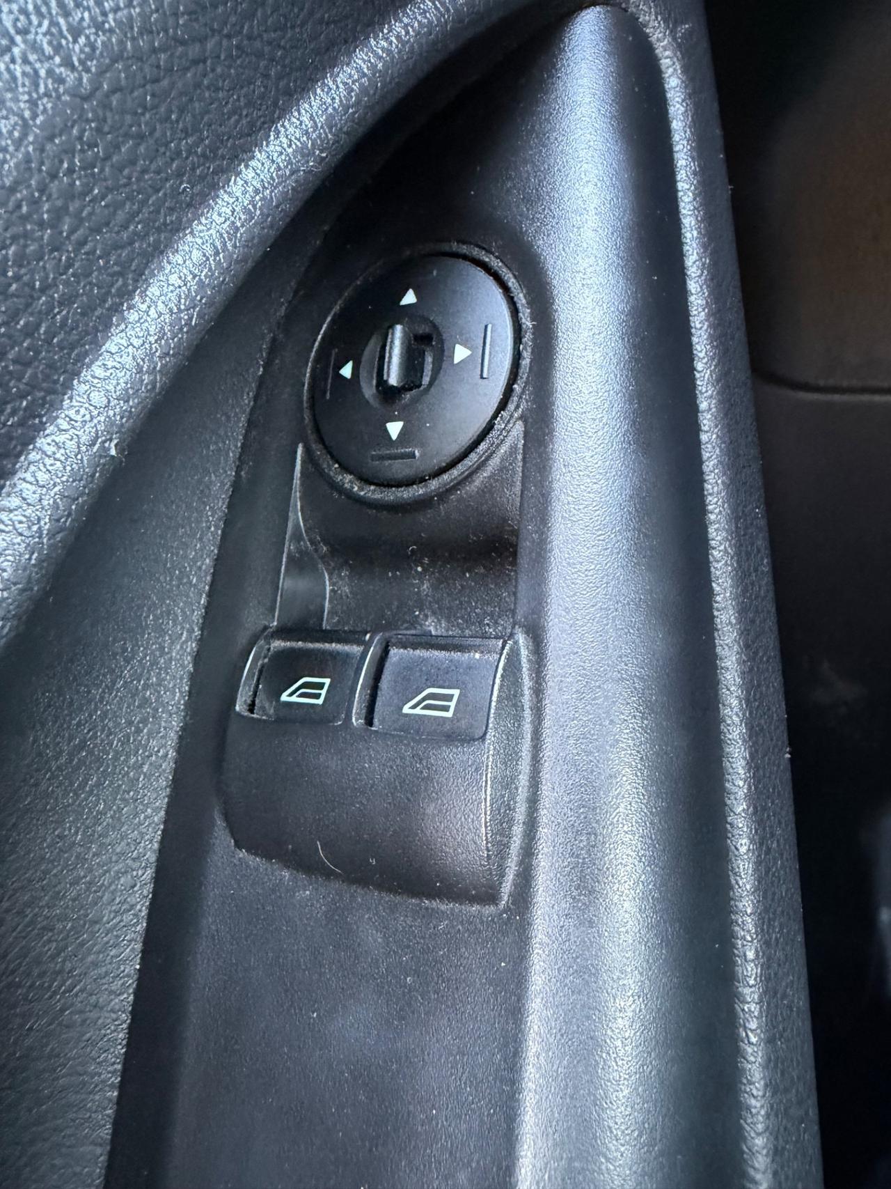 Ford Transit Connect 200 1.6 TDCi 115CV PC Furgone Trend