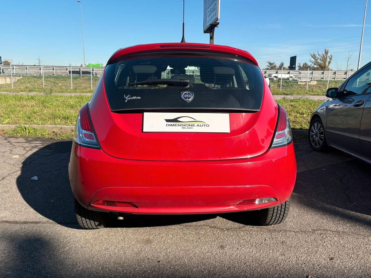 Lancia Ypsilon NEOPATENTATO UNICO PROP 1,2 69CV %P Platinum(51kw)