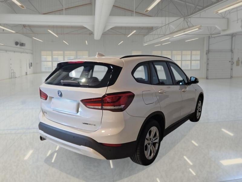 BMW X1 xDrive 25e Business Advantage automatico