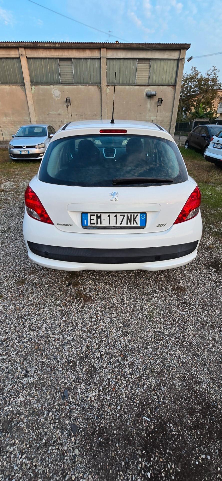 Peugeot 207 1.4 8V 75CV 5p. Energie ECO GPL