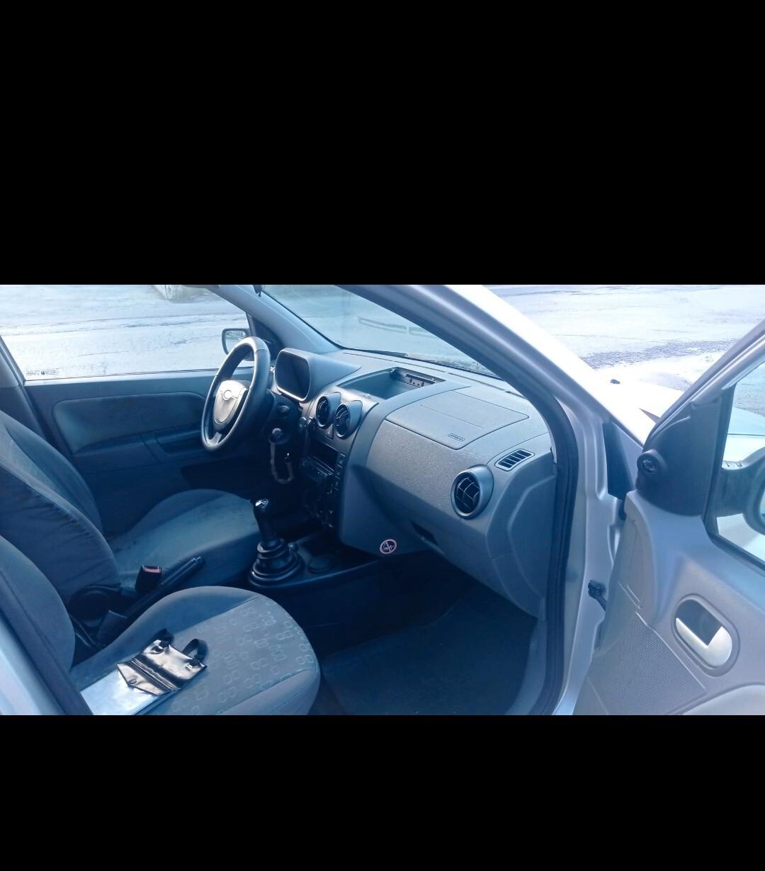 Ford Fusion 1.4 TDCi 5p. Collection