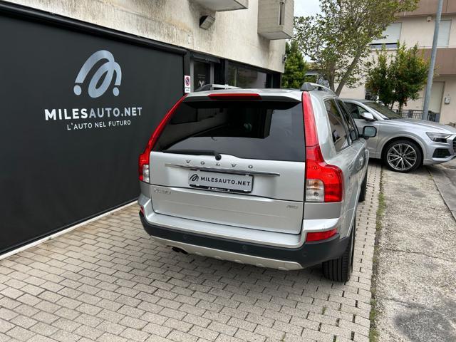 VOLVO XC90 D5 AWD Geartronic Summum
