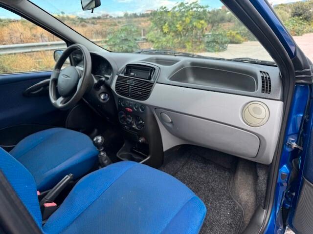 Fiat Punto 1.2i cat 5 porte ELX