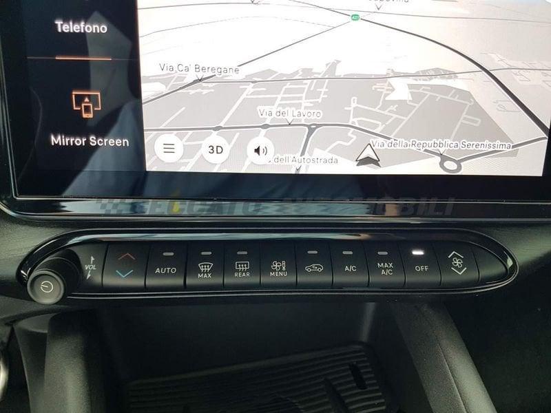 Alfa Romeo Junior Junior 1.2 ibrida Speciale 136cv edct6