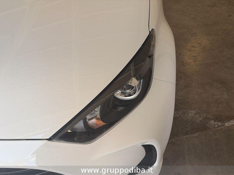 Toyota Yaris IV 2020 1.5h Active